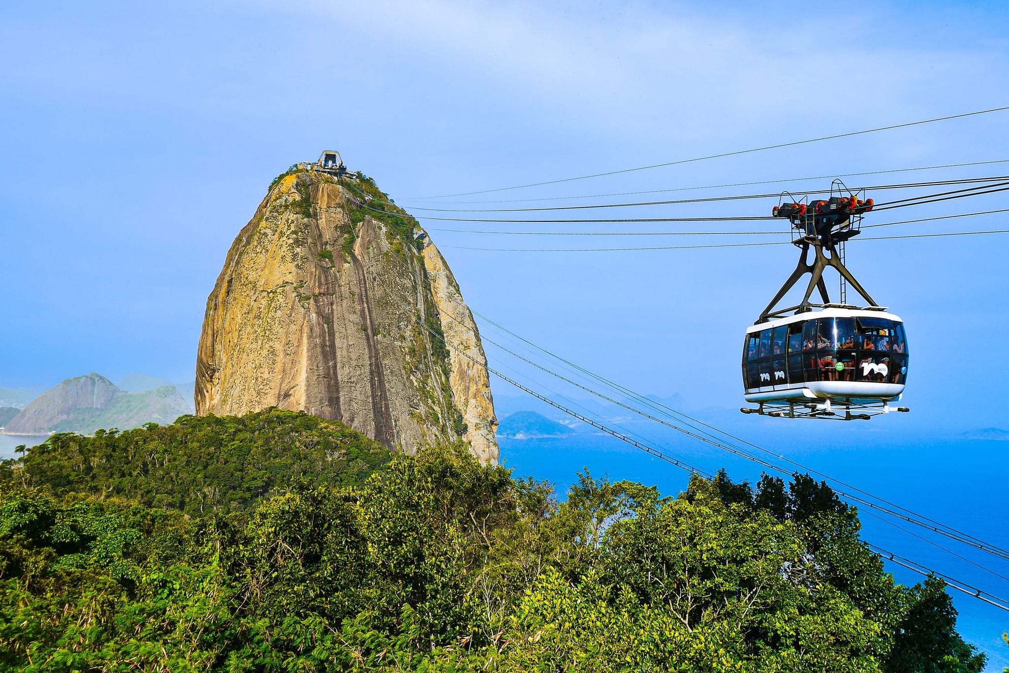 Pão de Açúcar e bondinho no Rio de Janeiro, fotografia de AXP Photography